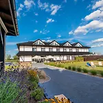 Sezony. Restauracja I Hotel