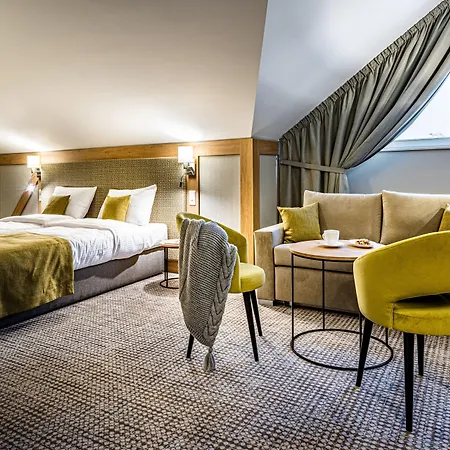 Sezony. Restauracja I