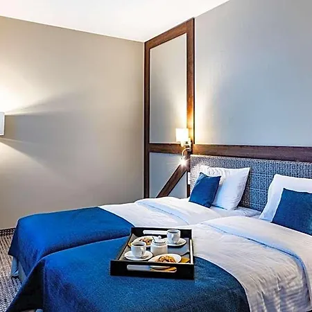 Sezony. Restauracja I Szálloda 3*