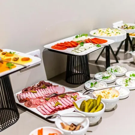 Sezony. Restauracja I 3*