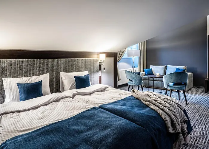 Sezony. Restauracja I Hotel 3*