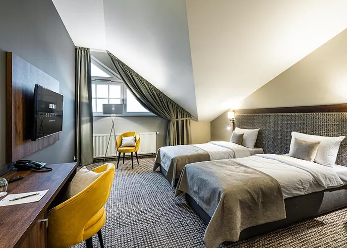 فندق Sezony. Restauracja I كوسترزين