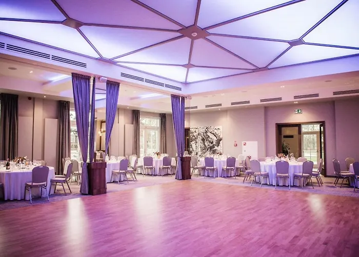 Sezony. Restauracja I 3*