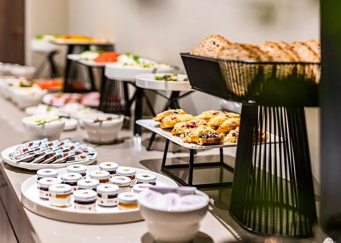 فندق Sezony. Restauracja I كوسترزين