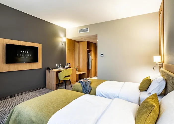 Sezony. Restauracja I 3* Kostrzyn